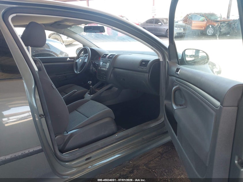2007 Volkswagen Rabbit VIN WVWAS71K47W175947 IAAI salvage auction — LEFT FRONT, Salvage (Arizona), sold $1,000 on 2026-07-28 (photo 5)