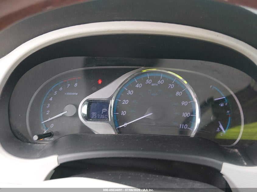2011 Toyota Sienna VIN 5TDYK3DC5BS165495 IAAI salvage auction — RIGHT SIDE, Salvage - Greater Than 75% (Maryland), sold $2,250 on 2026-07-20 (photo 7)