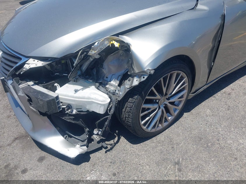 2014 Lexus Is VIN JTHBF1D27E5011398 IAAI salvage auction — FRONT END, Salvage Title, sold $3,150 on 2026-07-20 (photo 6)