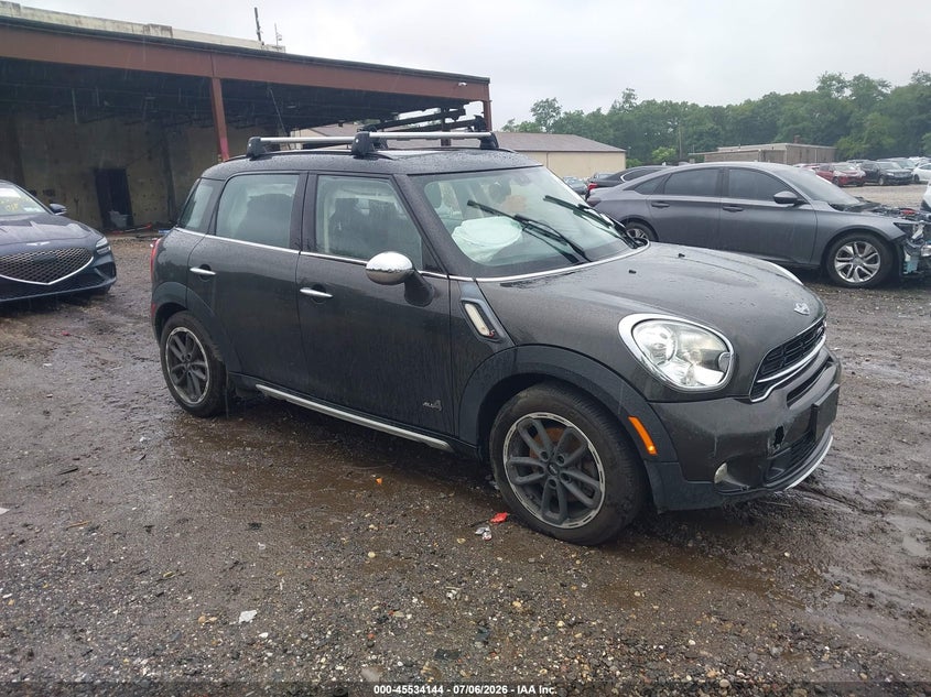 2016 Mini Countryman VIN WMWZC5C52GWU00391 IAAI salvage auction — FRONT END, Mv-907A (New York), sold $900 on 2026-08-11 (photo 1)