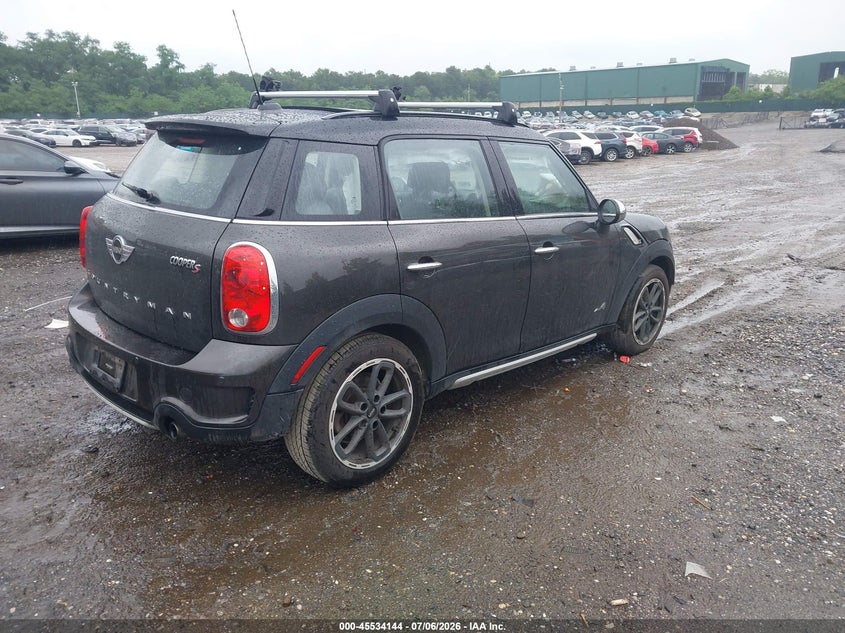 2016 Mini Countryman VIN WMWZC5C52GWU00391 IAAI salvage auction — FRONT END, Mv-907A (New York), sold $900 on 2026-08-11 (photo 4)