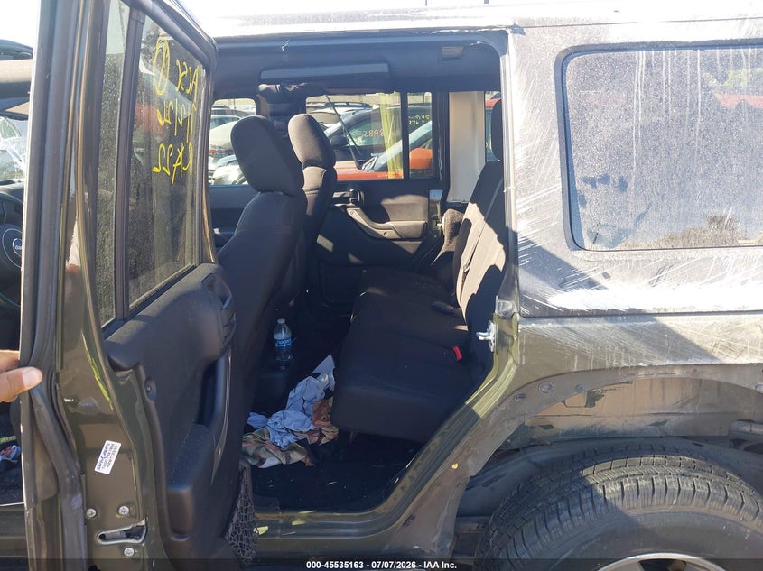 2016 Jeep Wrangler / VIN 1C4BJWDG4GL101471 IAAI salvage auction — ROLLOVER, Salvage Certificate (California), sold $4,350 on 2026-07-24 (photo 8)