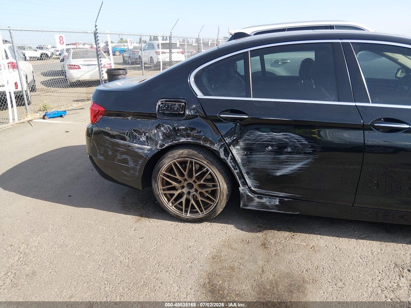 2015 BMW 5er VIN WBA5A7C57FD628204 IAAI salvage auction — RIGHT SIDE, Salvage (California), sold $2,550 on 2026-07-16 (photo 6)