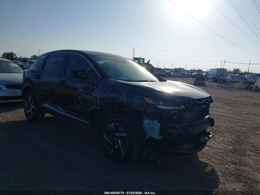 2025 Nissan Kicks VIN 3N8AP6CA2SL370982 — IAAI salvage auction photo