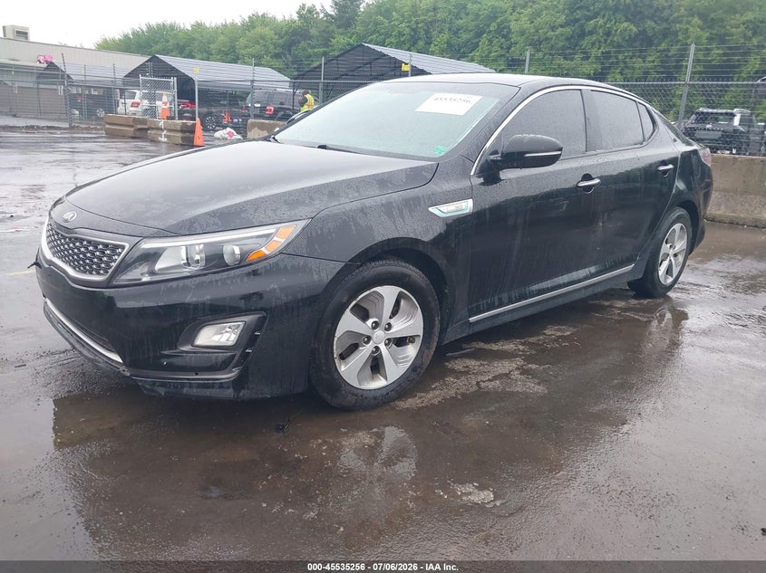 2016 Kia Optima VIN KNAGM4AD6G5099638 IAAI salvage auction — NORMAL WEAR, Clear (Connecticut), sold $500 on 2026-07-30 (photo 2)