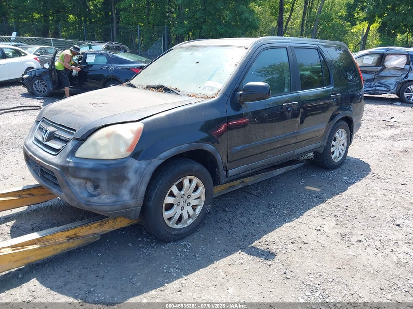 2005 Honda Cr-v VIN SHSRD78805U305871 IAAI salvage auction — NORMAL WEAR, Clear (New York), sold $900 on 2026-07-21 (photo 2)