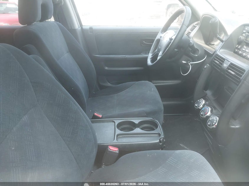 2005 Honda Cr-v VIN SHSRD78805U305871 IAAI salvage auction — NORMAL WEAR, Clear (New York), sold $900 on 2026-07-21 (photo 5)