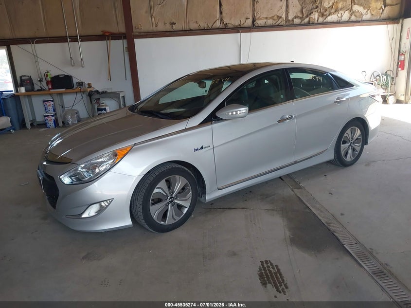 2015 Hyundai Sonata hybrid VIN KMHEC4A4XFA122580 IAAI salvage auction — NORMAL WEAR, Clear (Illinois), sold $700 on 2026-07-20 (photo 2)