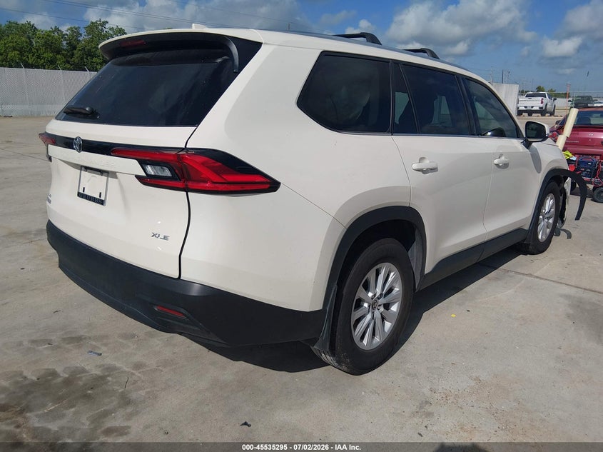 2024 Toyota Highlander VIN 5TDAAAB5XRS054190 IAAI salvage auction — FRONT END, Original (Texas), sold $21,300 on 2026-08-21 (photo 4)