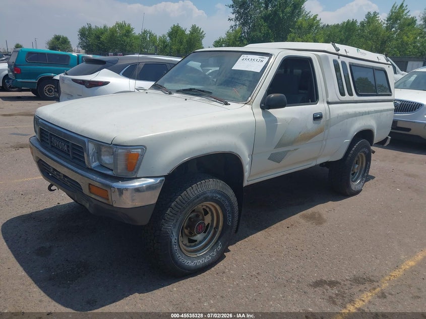 1989 Toyota Pickup VIN JT4RN01P4K4013334 IAAI salvage auction — NORMAL WEAR, Clear (Colorado), sold $5,600 on 2026-07-14 (photo 2)