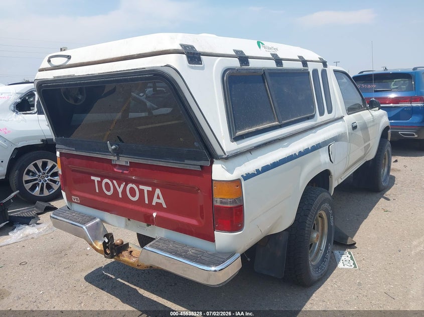 1989 Toyota Pickup VIN JT4RN01P4K4013334 IAAI salvage auction — NORMAL WEAR, Clear (Colorado), sold $5,600 on 2026-07-14 (photo 4)