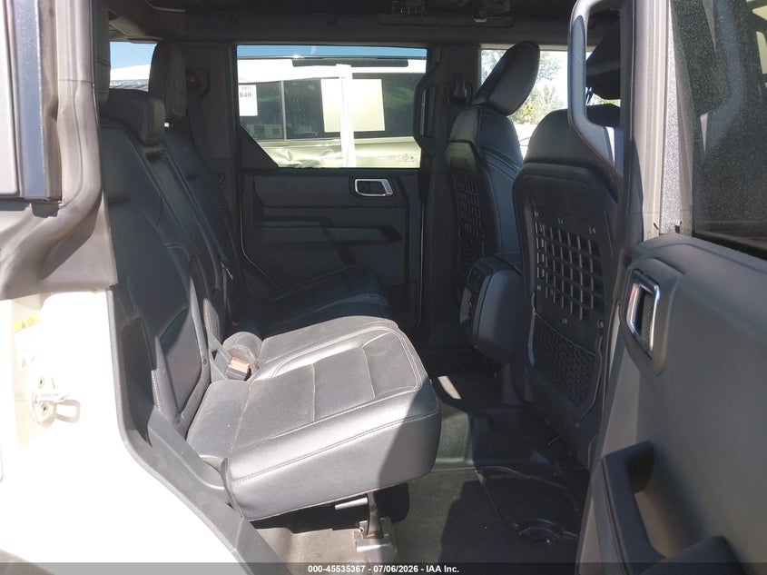 2025 Ford Bronco VIN 1FMDE7BH8SLA81549 IAAI salvage auction — FRONT END, Salvage Title, sold $15,800 on 2026-07-29 (photo 8)