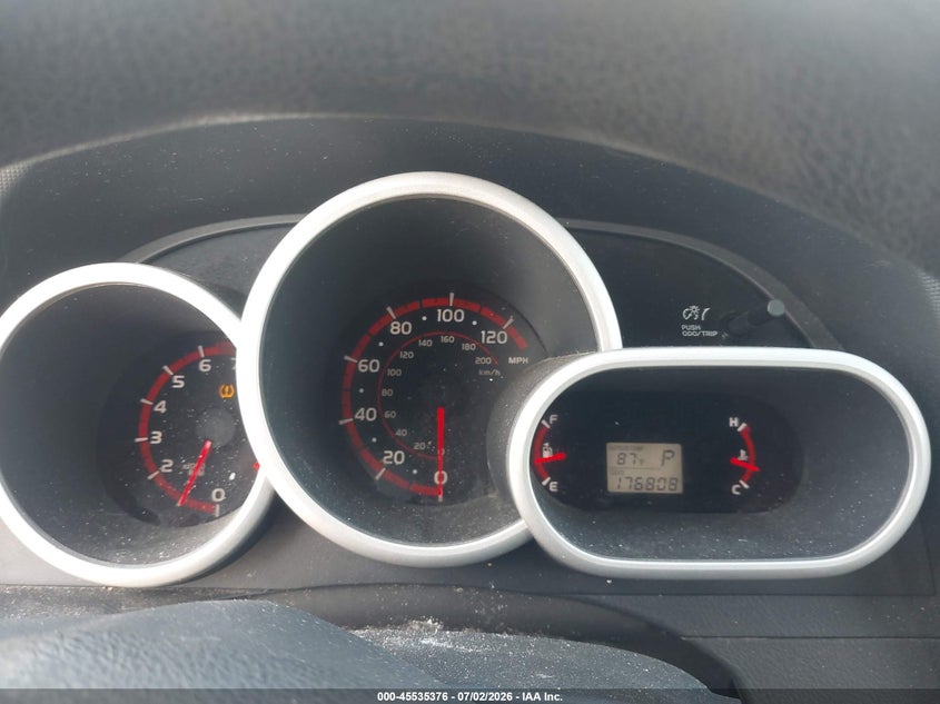 2009 Pontiac Vibe VIN 5Y2SP678X9Z438665 IAAI salvage auction — NORMAL WEAR, Original (Texas), sold $825 on 2026-07-08 (photo 7)