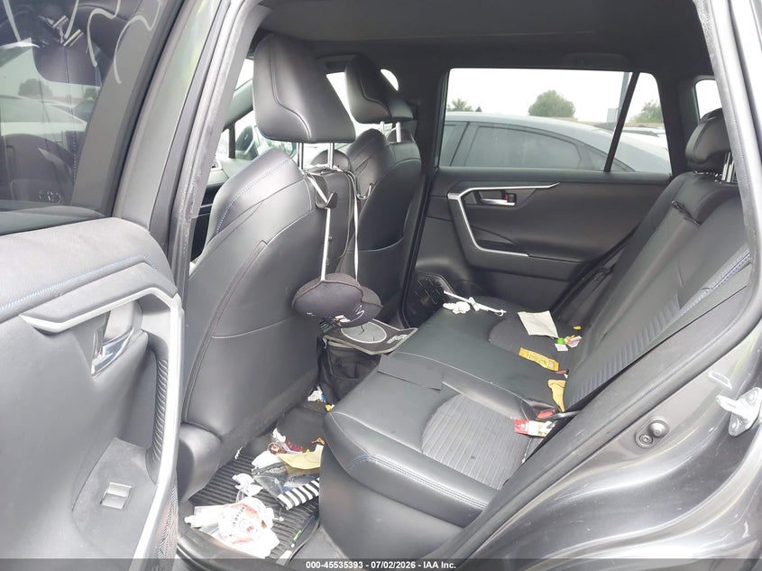 2022 Toyota Rav 4 VIN JTME6RFV0ND521151 IAAI salvage auction — REAR END, Salvage Title, sold $14,600 on 2026-07-26 (photo 8)