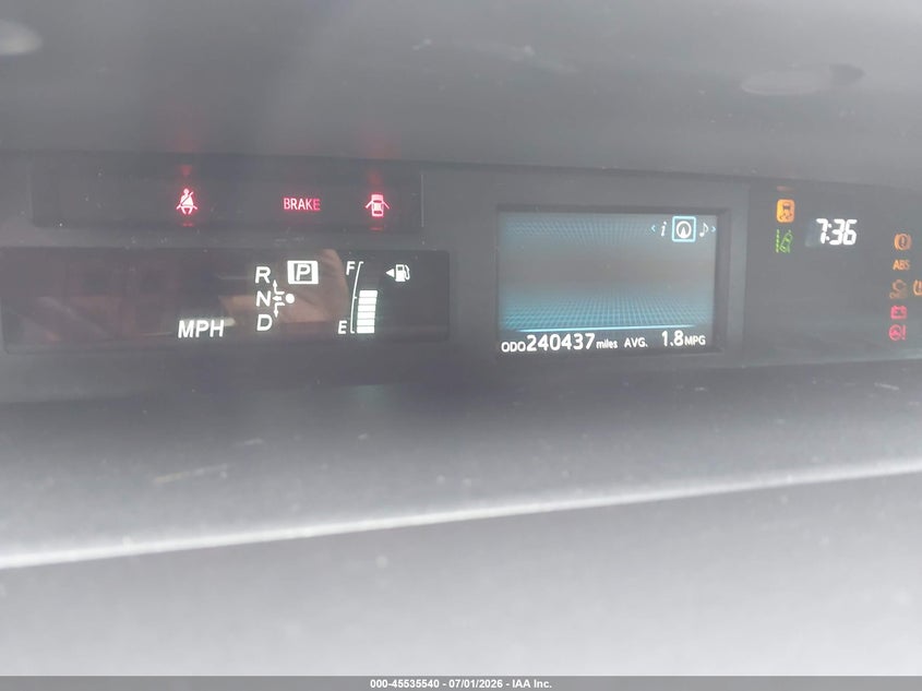 2015 Toyota Prius v VIN JTDZN3EU4FJ027274 IAAI salvage auction — NORMAL WEAR, Clear (Washington), sold $3,150 on 2026-07-15 (photo 7)