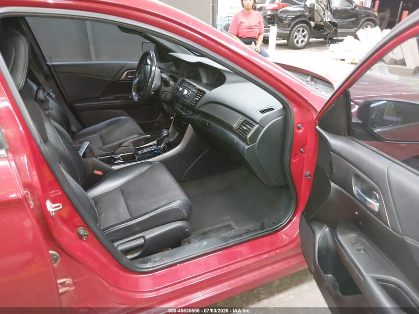 2016 Honda Accord VIN 1HGCR2F58GA080896 IAAI salvage auction — SIDE, Salvage Title, sold $2,050 on 2026-07-28 (photo 5)