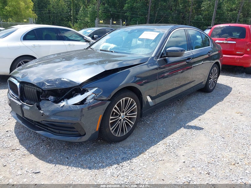 2019 BMW 5 series VIN WBAJA7C56KG912365 IAAI salvage auction — NORMAL WEAR, Clear (Mississippi), sold $7,850 on 2026-07-17 (photo 2)