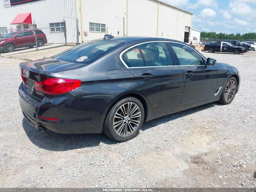 2019 BMW 5 series VIN WBAJA7C56KG912365 IAAI salvage auction — NORMAL WEAR, Clear (Mississippi), sold $7,850 on 2026-07-17 (photo 4)