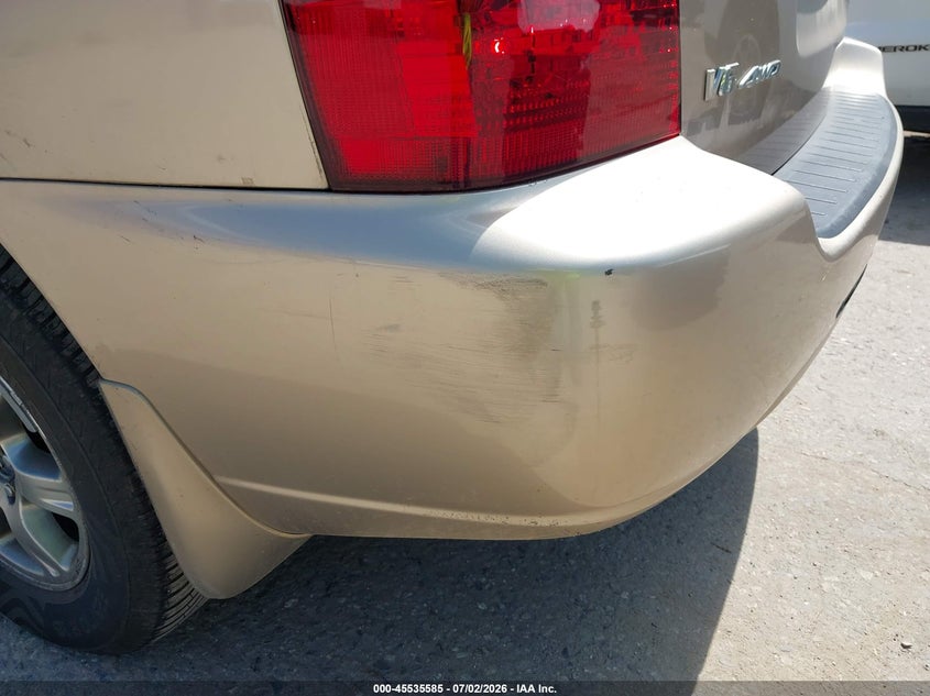 2005 Toyota Highlander VIN JTEEP21A250088024 IAAI salvage auction — NORMAL WEAR, Original (Maine), sold $725 on 2026-07-27 (photo 6)