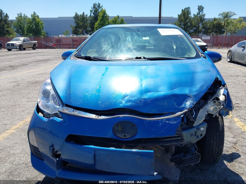 2014 Toyota Prius c VIN JTDKDTB35E1565819 IAAI salvage auction — FRONT END, Salvage (California), sold $25 on 2026-07-28 (photo 6)