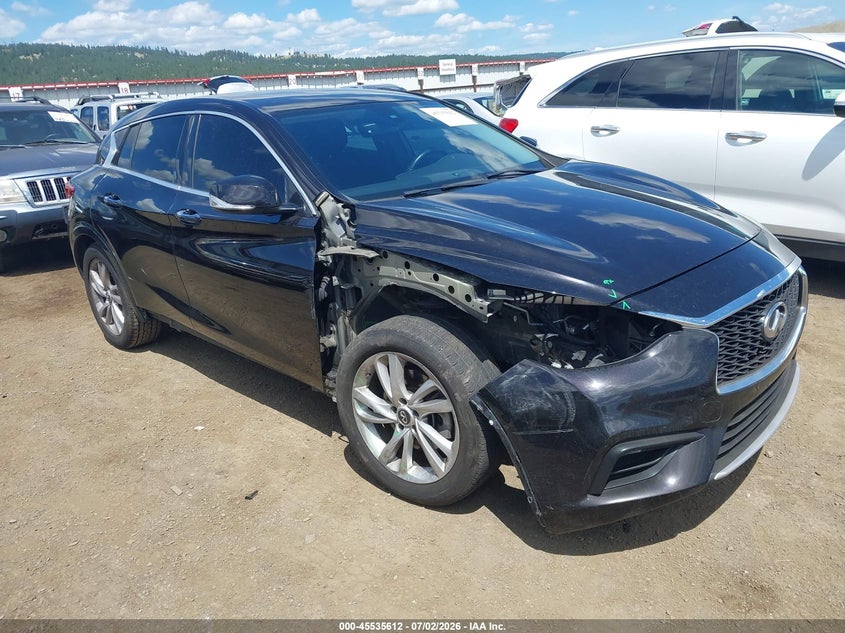2017 Infiniti Qx30 VIN SJKCH5CP1HA017548 IAAI salvage auction — RIGHT FRONT, Bill Of Sale (Washington), sold $3,075 on 2026-07-28 (photo 1)
