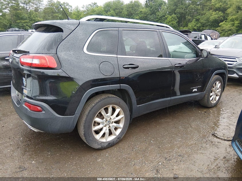 2015 Jeep Cherokee VIN 1C4PJMDS9FW774123 IAAI salvage auction — NORMAL WEAR, Clear (Massachusetts), sold $699 on 2026-08-10 (photo 4)