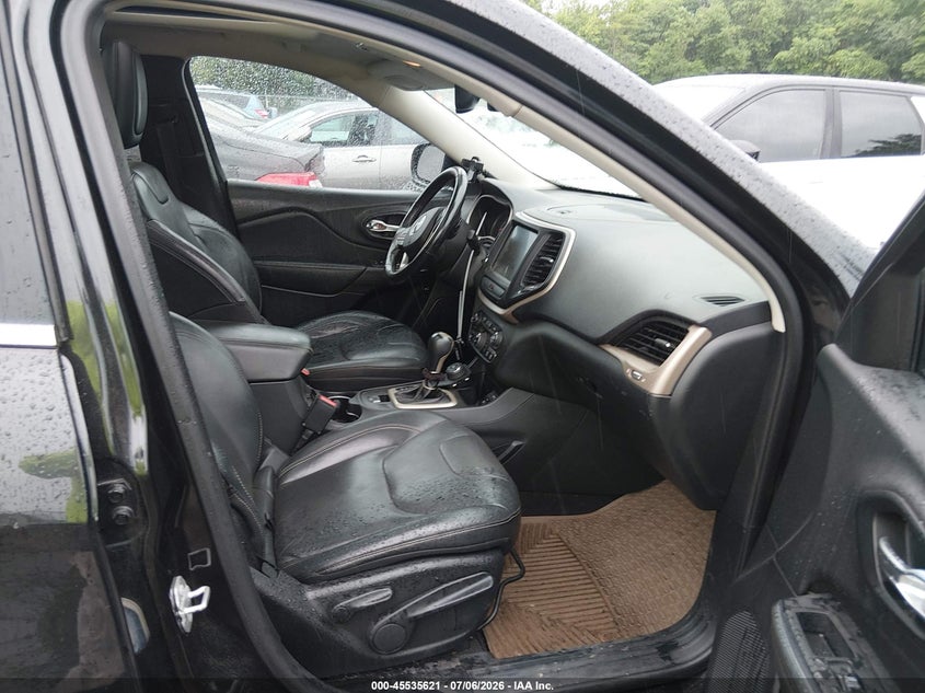 2015 Jeep Cherokee VIN 1C4PJMDS9FW774123 IAAI salvage auction — NORMAL WEAR, Clear (Massachusetts), sold $699 on 2026-08-10 (photo 5)