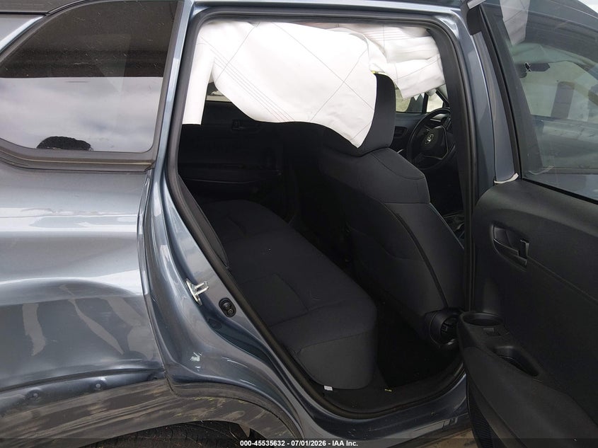 2022 Toyota Corolla cross VIN 7MUBAABG9NV036446 IAAI salvage auction — FRONT END, Salvage Title, sold $5,600 on 2026-07-22 (photo 8)