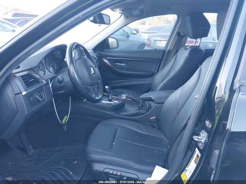 2014 BMW 3 series VIN WBA3C1C50EK117023 IAAI salvage auction — RIGHT FRONT, Salvage Certificate (California), sold $750 on 2026-07-10 (photo 5)