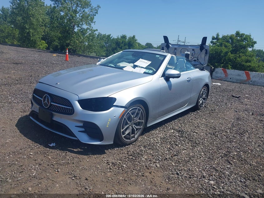 2023 Mercedes-benz E-klasse VIN W1K1K5KB0PF207172 IAAI salvage auction — RIGHT SIDE, Salvage Title, sold $18,200 on 2026-08-24 (photo 2)