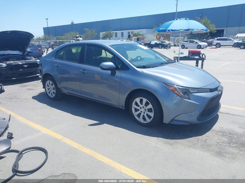 2022 Toyota Corolla VIN JTDEPMAE2NJ207607 IAAI salvage auction — REAR END, Salvage Title, sold $4,550 on 2026-07-20 (photo 1)