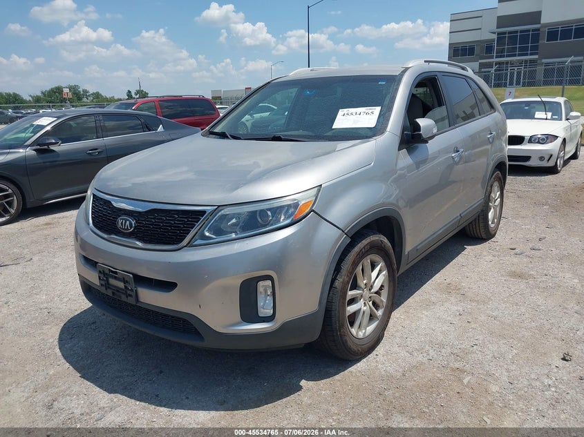 2015 Kia Sorento VIN 5XYKT4A75FG609431 IAAI salvage auction — NORMAL WEAR, Original (Texas), sold $875 on 2026-08-01 (photo 2)