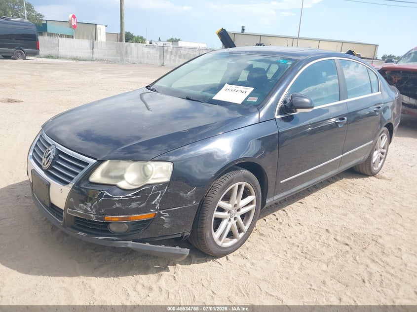 2008 Volkswagen Passat VIN WVWEK73C78P074260 IAAI salvage auction — REAR END, Rebuildable (Florida), sold $350 on 2026-07-12 (photo 2)