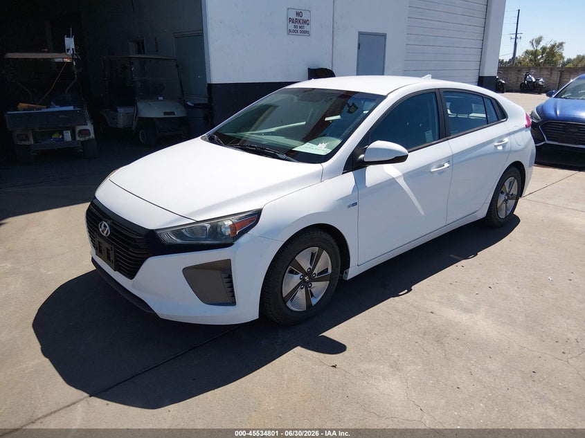 2019 Hyundai Ioniq hybrid VIN KMHC65LC4KU162672 IAAI salvage auction — NORMAL WEAR, Sf97 (California), sold $50 on 2026-07-30 (photo 2)