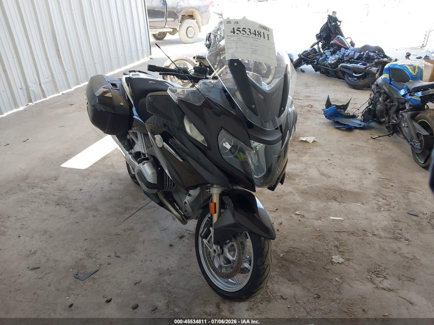 2015 BMW R 1200 VIN WB10A1305FZ191981 IAAI salvage auction — RIGHT SIDE, Salvage (Texas), sold $25 on 2026-07-22 (photo 1)
