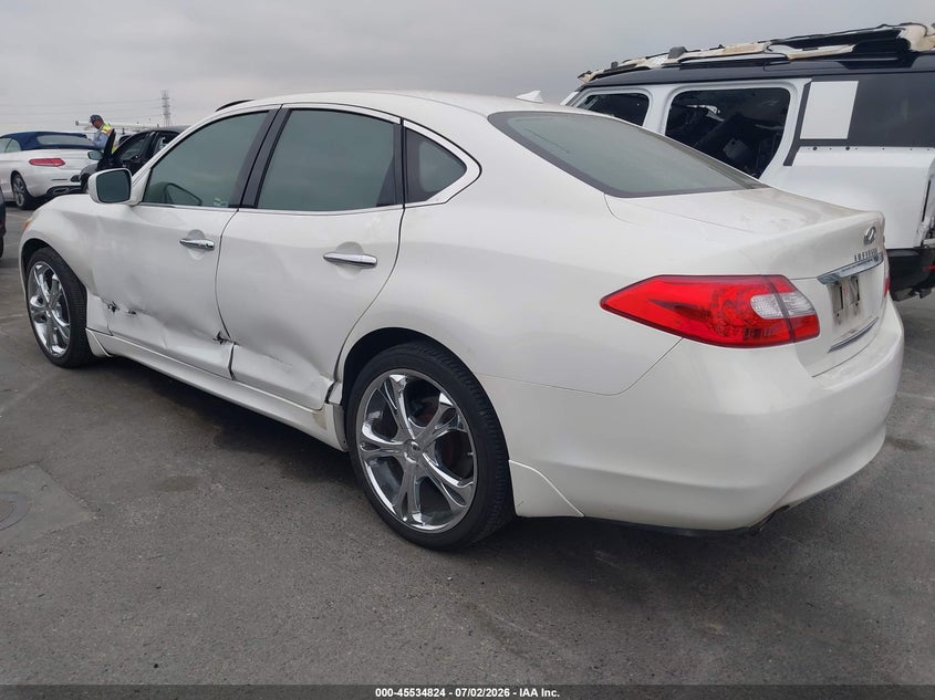 2011 Infiniti M VIN JN1BY1AP5BM326491 IAAI salvage auction — LEFT SIDE, Salvage (California), sold $1,275 on 2026-08-01 (photo 3)