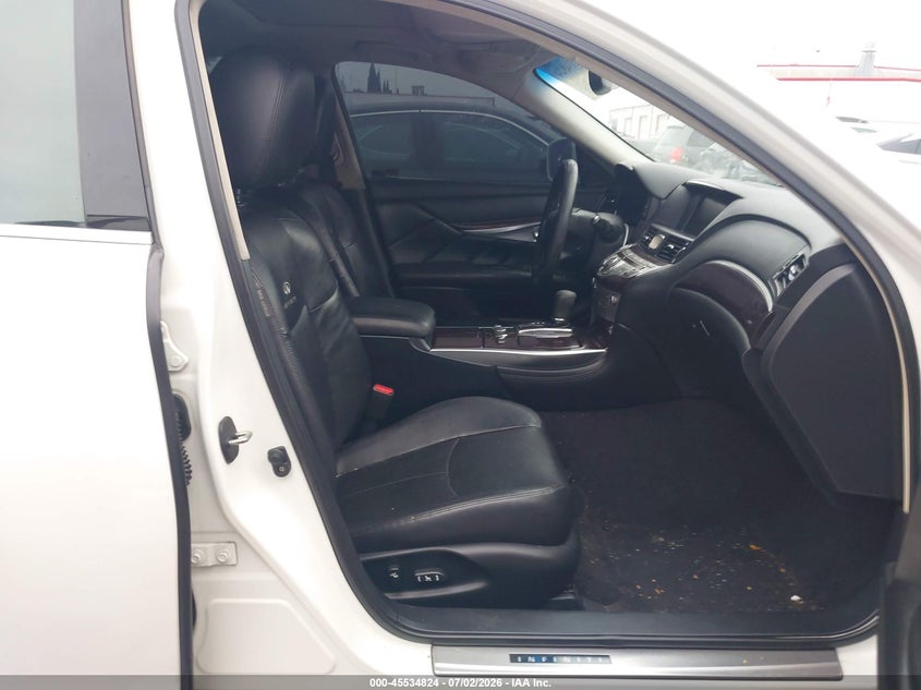 2011 Infiniti M VIN JN1BY1AP5BM326491 IAAI salvage auction — LEFT SIDE, Salvage (California), sold $1,275 on 2026-08-01 (photo 5)