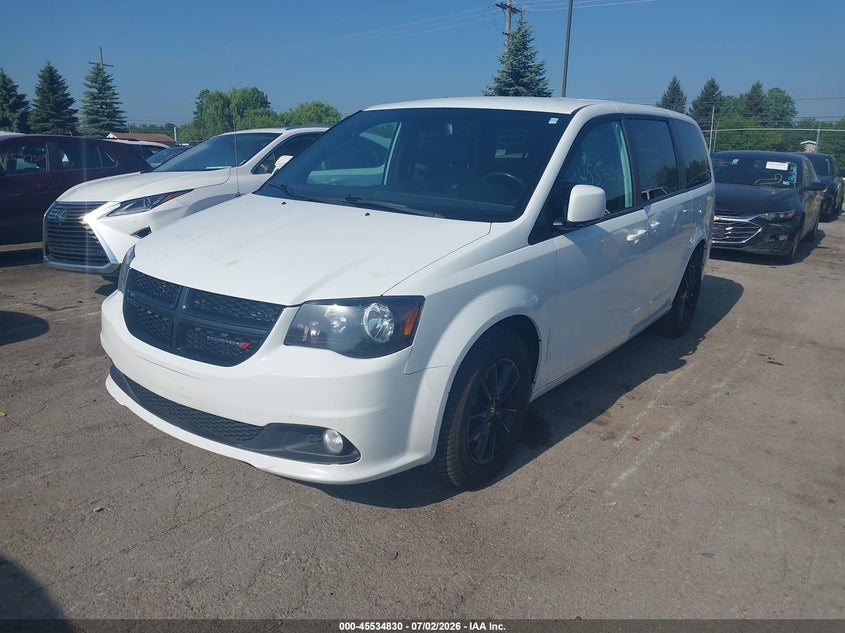 2019 Dodge Caravan VIN 2C4RDGCG1KR727394 IAAI salvage auction — NORMAL WEAR, Clear (Michigan), sold $1,225 on 2026-07-10 (photo 2)