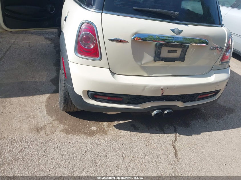 2013 Mini Hard top VIN WMWSV3C54DT477633 IAAI salvage auction — REAR END, Salvage (Kansas), sold $675 on 2026-08-26 (photo 6)