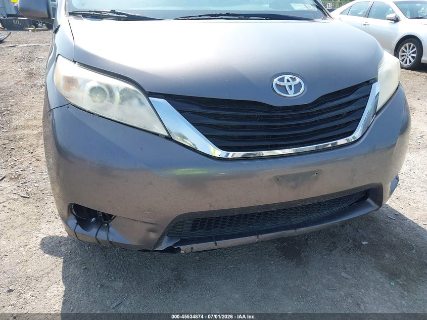 2012 Toyota Sienna VIN 5TDKK3DC0CS183782 IAAI salvage auction — NORMAL WEAR, Clear (New York), sold $950 on 2026-07-21 (photo 6)
