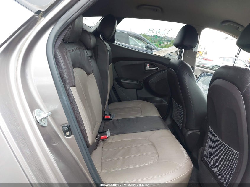2012 Hyundai Tucson VIN KM8JUCAC8CU424893 IAAI salvage auction — SIDE, Salvage (Pennsylvania), sold $1,300 on 2026-07-17 (photo 8)