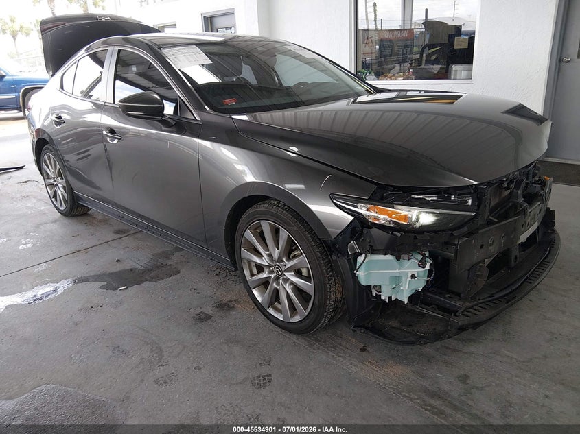 2021 Mazda 3 VIN JM1BPABL0M1324860 IAAI salvage auction — FRONT END, Salvage Title, sold $3,050 on 2026-07-22 (photo 1)
