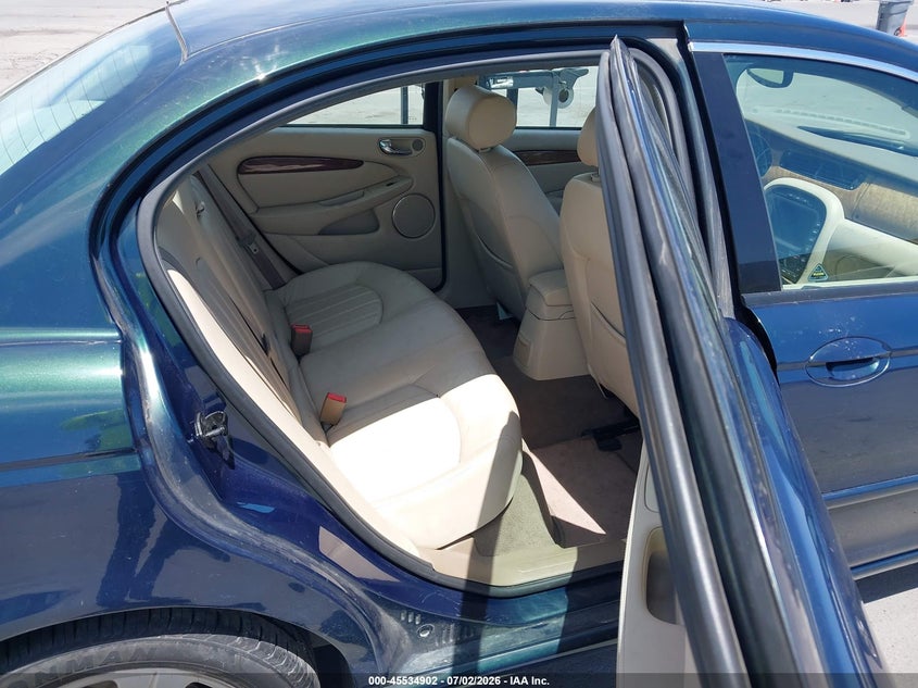 2002 Jaguar X type VIN SAJEA51C42WC28869 IAAI salvage auction — NORMAL WEAR, Clear - Dealer Only (California), sold $400 on 2026-07-13 (photo 8)