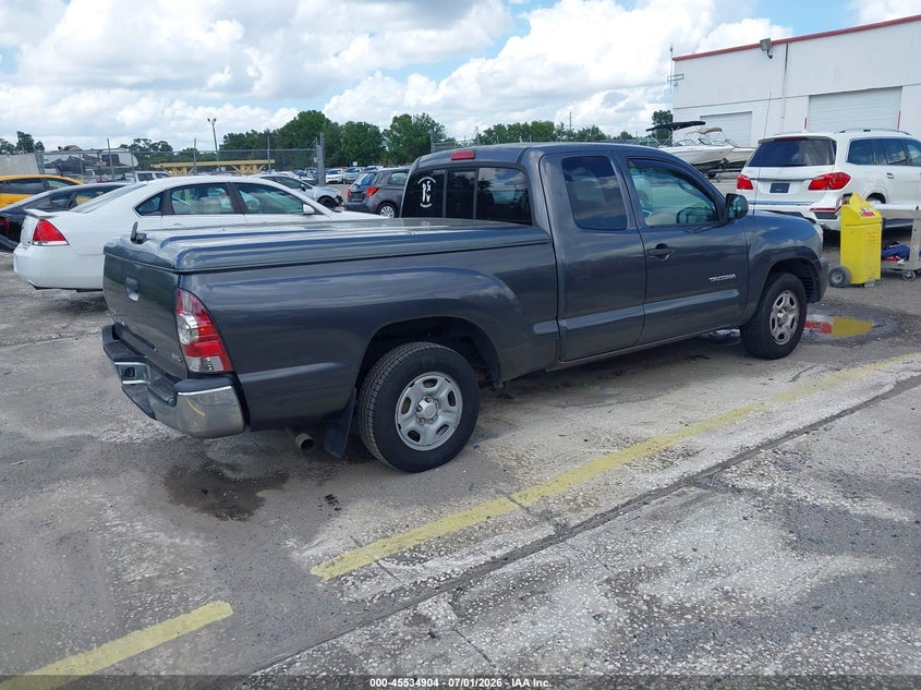 2013 Toyota Tacoma VIN 5TFTX4CN8DX027712 IAAI salvage auction — LEFT SIDE, Salvage Title, sold $25 on 2026-07-29 (photo 4)