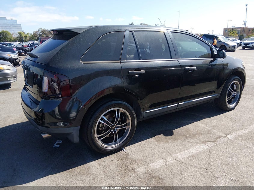 2011 Ford Edge VIN 2FMDK3GC8BBA99970 IAAI salvage auction — NORMAL WEAR, Clear (Nevada), sold $575 on 2026-07-09 (photo 4)