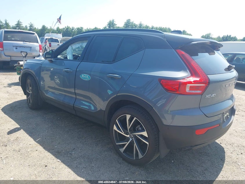 2022 Volvo Xc40 VIN YV4162UM6N2723792 IAAI salvage auction — FRONT END, Salvage Title, sold $11,600 on 2026-08-09 (photo 3)