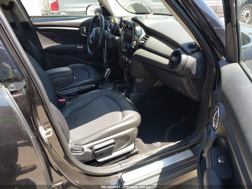 2021 Mini Hard top VIN WMWXU7C05M2N74754 IAAI salvage auction — LEFT SIDE, Salvage Title, sold $3,675 on 2026-08-12 (photo 5)
