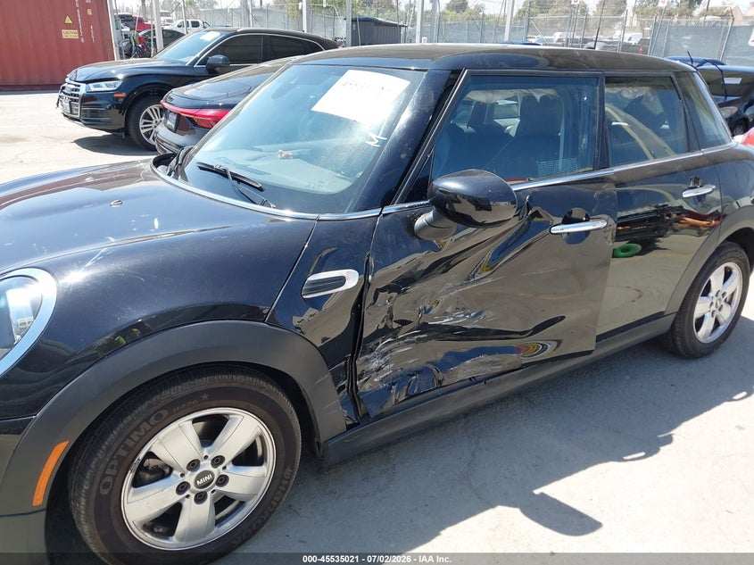 2021 Mini Hard top VIN WMWXU7C05M2N74754 IAAI salvage auction — LEFT SIDE, Salvage Title, sold $3,675 on 2026-08-12 (photo 6)