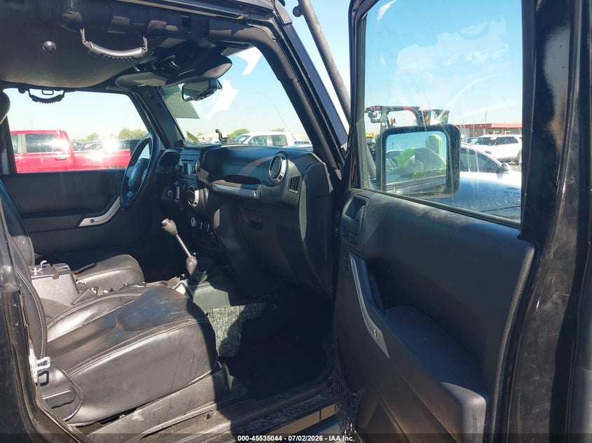 2013 Jeep Wrangler / VIN 1C4HJWCG1DL672536 IAAI salvage auction — ROLLOVER, Salvage Title, sold $4,700 on 2026-08-03 (photo 5)