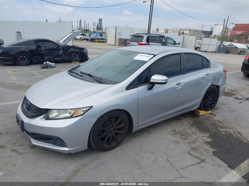 2014 Honda Civic VIN 19XFB2F57EE219944 IAAI salvage auction — LEFT SIDE, Salvage (California), sold $2,800 on 2026-07-22 (photo 2)